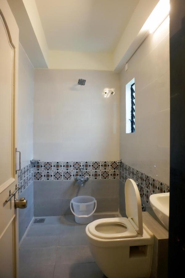 Hotel Nova Sk Rajkot Luaran gambar